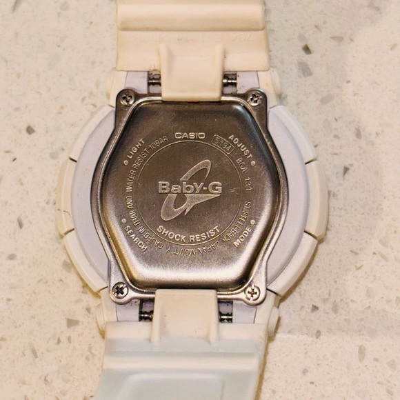 CASIO Women's 'Baby-G' Pink/ White Quartz Watch - Picture 6 of 7